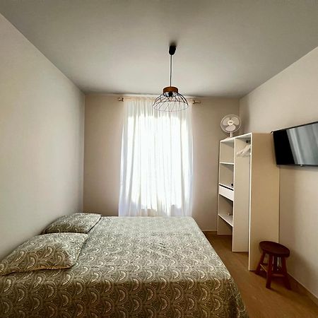 Petit Capucin Apartment Каркасон Екстериор снимка